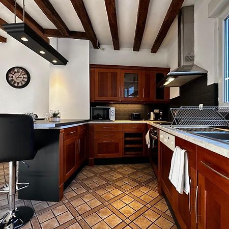 Charming Apartment Close To The Center Of Blere Buitenkant foto